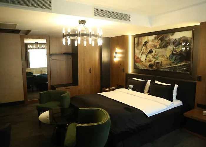 فندق Florya Grand 4*